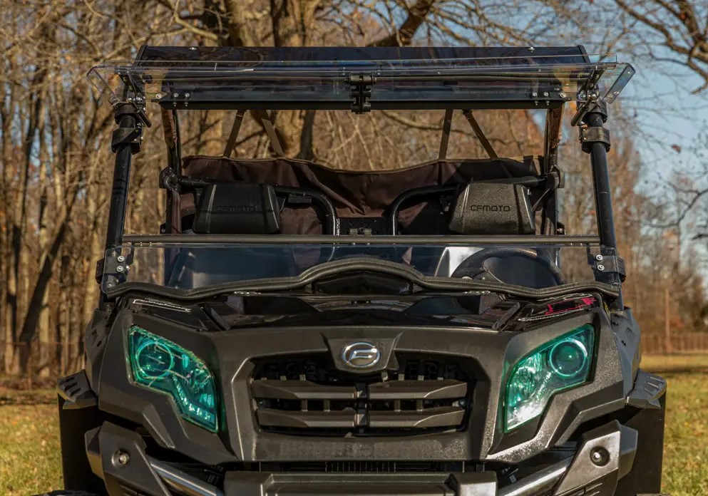 SuperATV Scratch Resistant Flip Windshield For CFMoto UForce 800 / 500 - Image 4