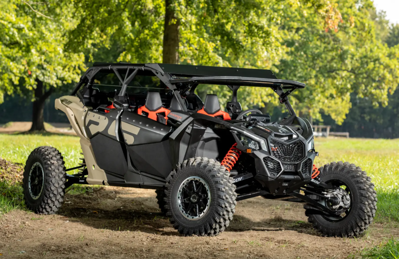 SuperATV Power Front Flip Windshield For Can-Am Maverick X3 64 & 72 Inch