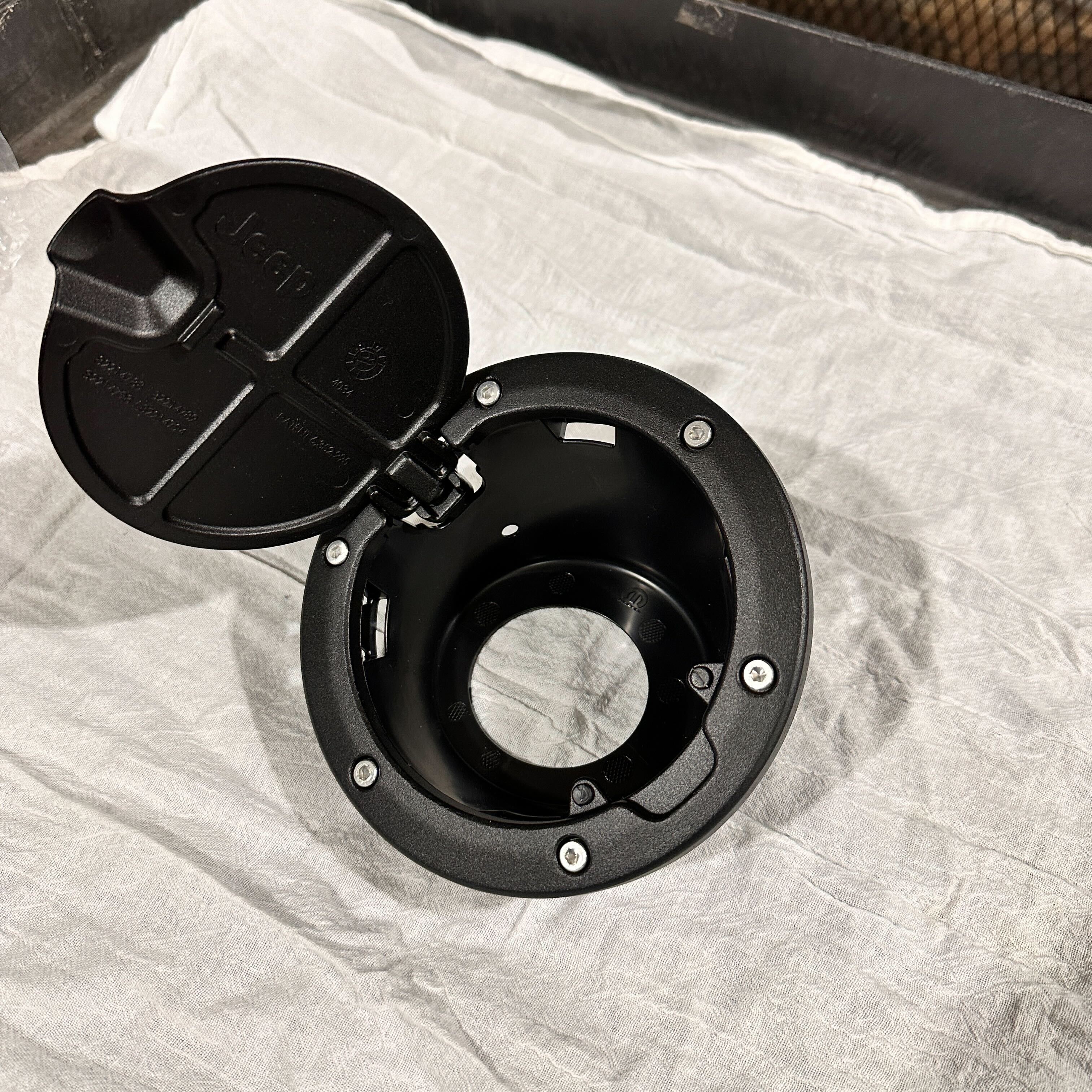 Mopar 2011-2018 Jeep Wrangler Fuel Door OEM 68394981AA Black Powder Coat - Image 5